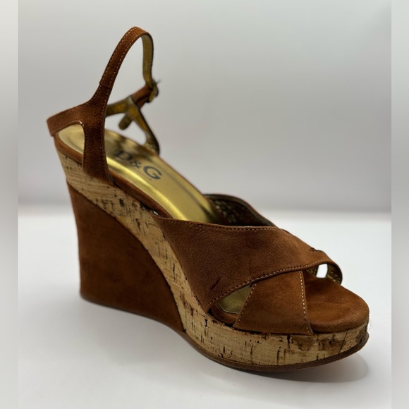 DOLCE & GABBANA / D & G - Brown Suede Platform Wedge with Cork Heel - Picture 3 of 7